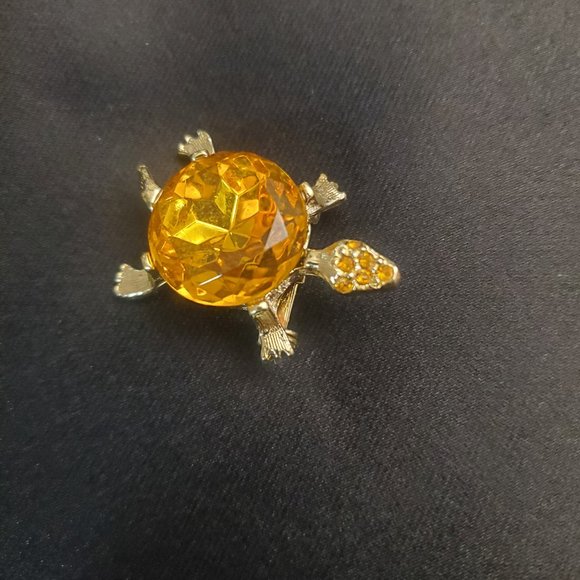 Golden Jewel Turtle Pin Brooch - Picture 3 of 4